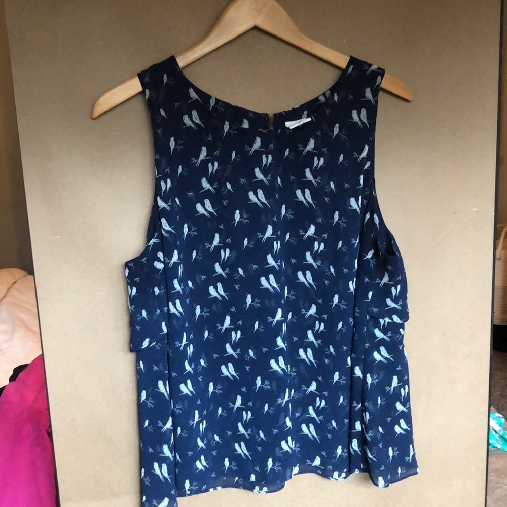 Cabi navy blue bird sleeveless top